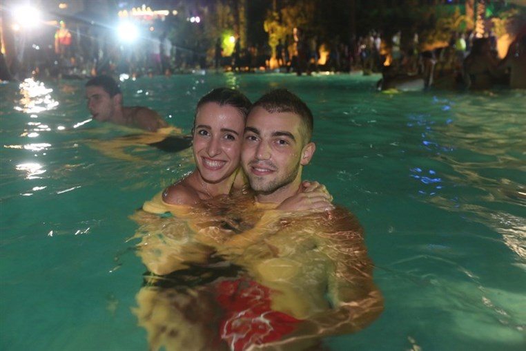 Lebanon Largest FOAM Party 3 (3)